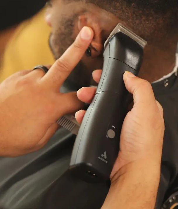 Andis eMERGE Cord/Cordless Clipper - Image 7