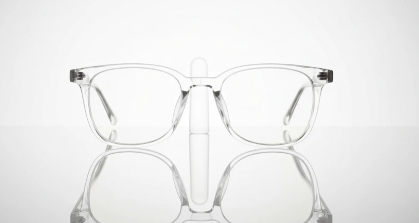 Chic Looks Sunglasses - Clear Frame - Image 2