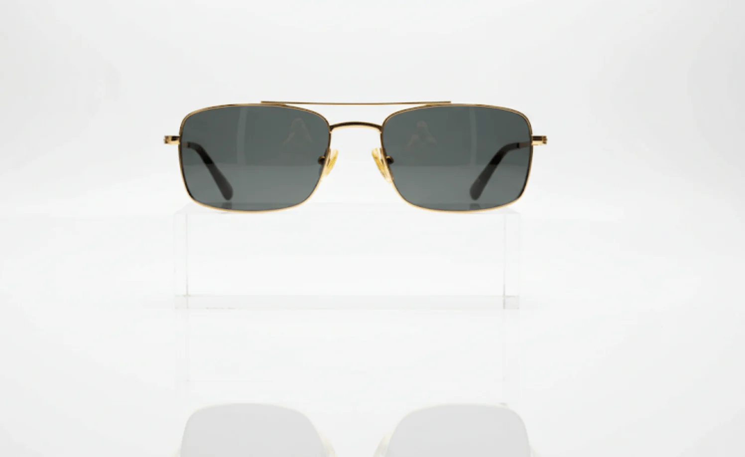 Chic Looks Sunglasses - Rectangle Frame