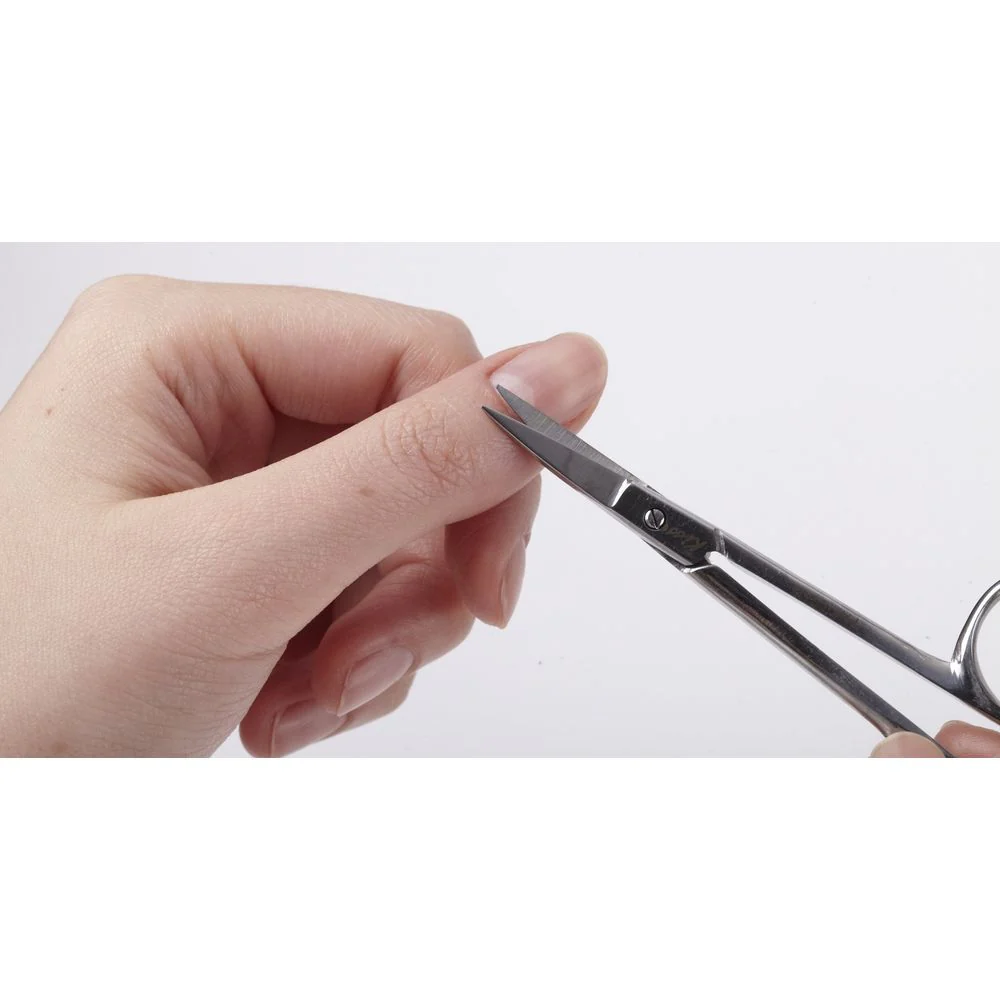 KISS NEW YORK Premium Cuticle & Nail Scissors – Precision Trimming & Nail Care - Image 3
