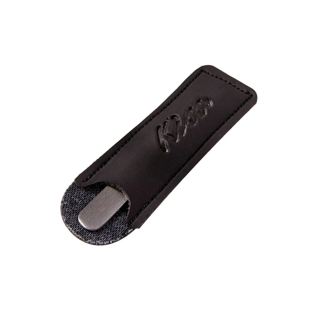 KISS NEW YORK Travel Slant Tweezer – Compact Brow Tool with Pouch - Image 4