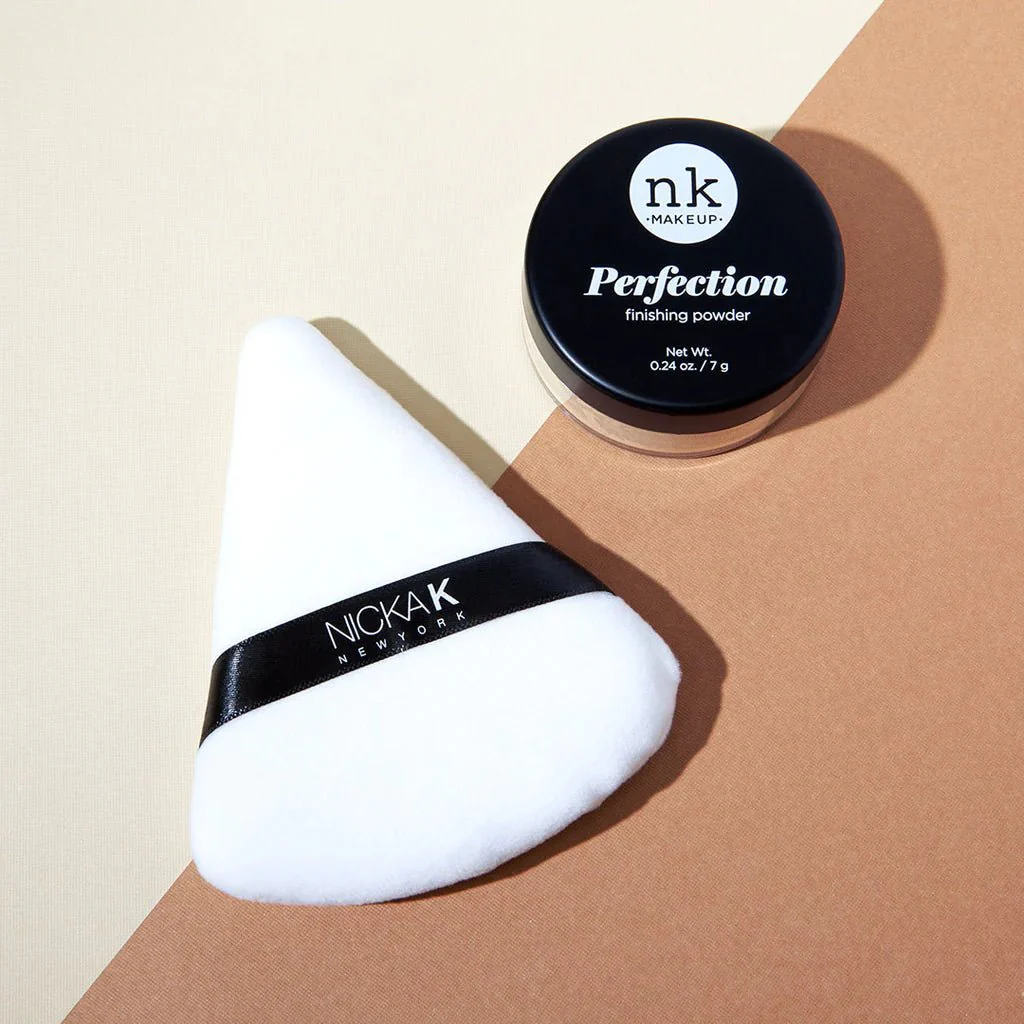 Nicka K Setting & Baking Puff β Triangle Powder - Image 4