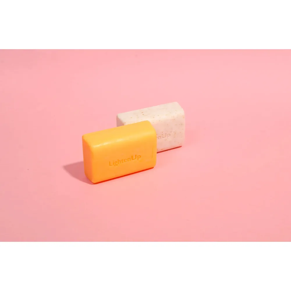 Omic LightenUp Anti-Aging Bar Soap – 200g - Image 3
