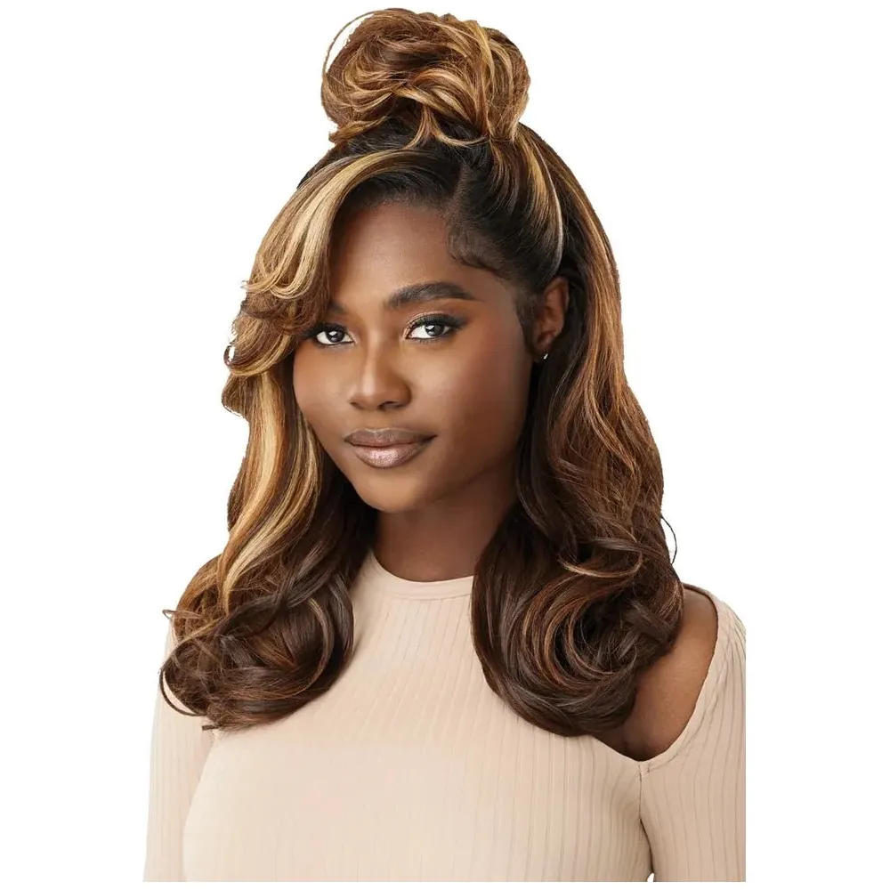 Outre Melted Hairline Synthetic HD Lace Front Wig - Shelby - Image 4