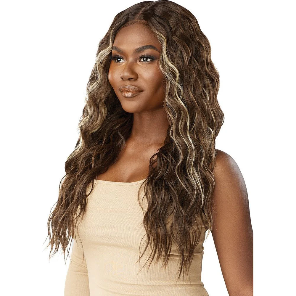 Outre Melted Hairline Synthetic HD Lace Front Wig - Shakira - Image 3