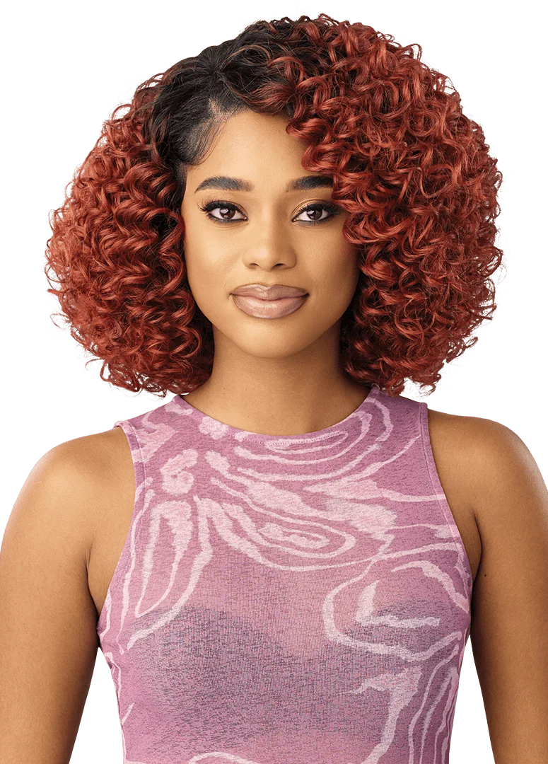 Outre Perfect Hairline Swoop Glueless 13x4 HD Lace Front Wig - Swoop 16 - Image 4
