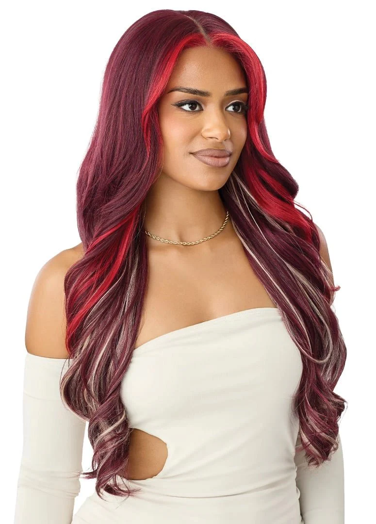 Outre Perfect Hairline Lace Front 13x6 Wig – PH 15 - Image 3
