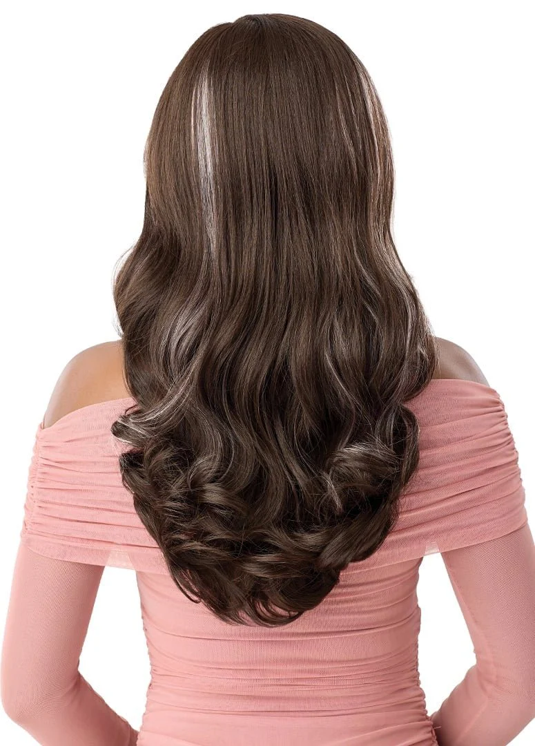 Outre Melted Hairline Synthetic HD Lace Front Wig - MH 131 - Image 5