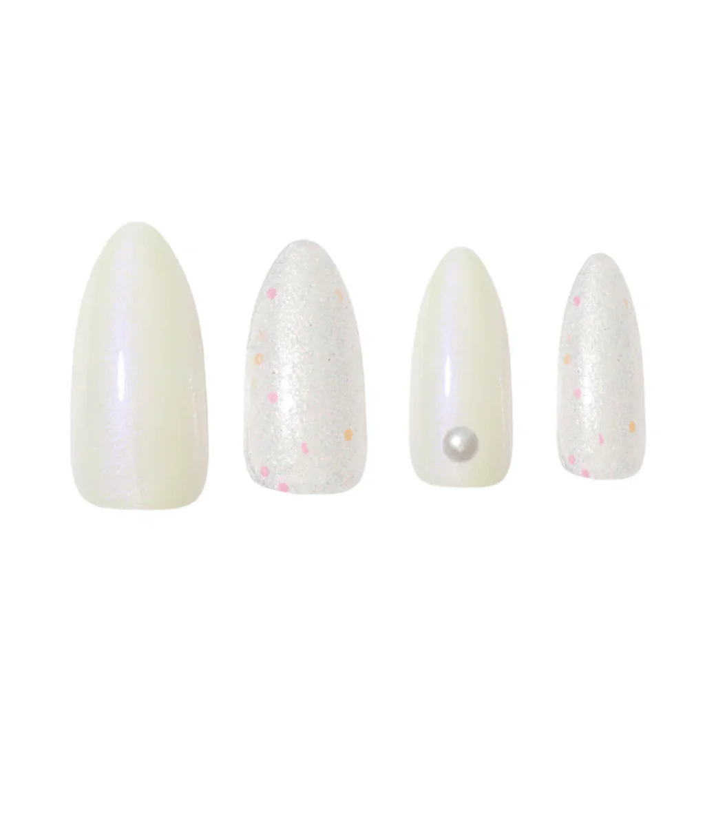 Poppy & Ivy Glamify Mesmerize Premium Press On Nails - Image 14