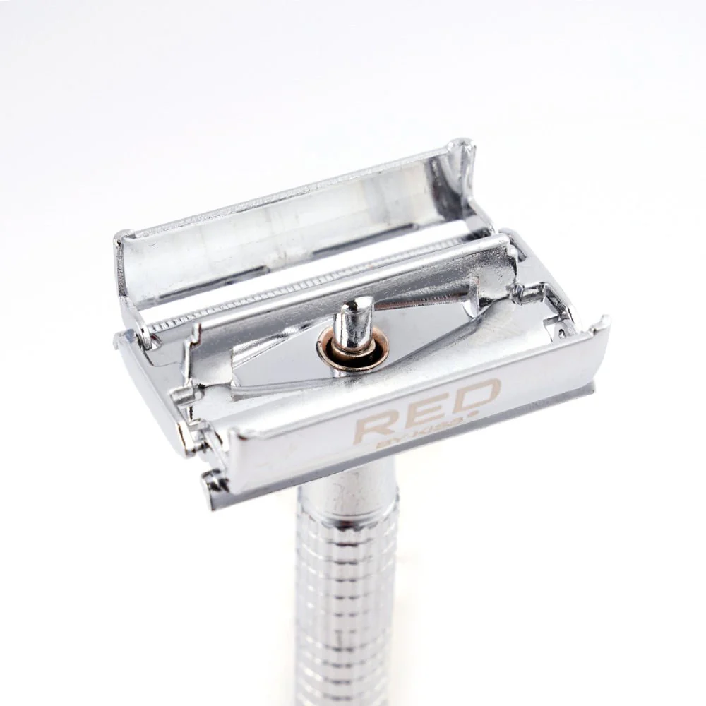 RED BY KISS Classic Shaver β Precision Shaving with 2 Swedish Blades - Image 3