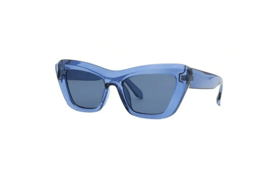 Red by Kiss Mad Shade Classy Frame Sunglasses - UV400 Protection - Image 18
