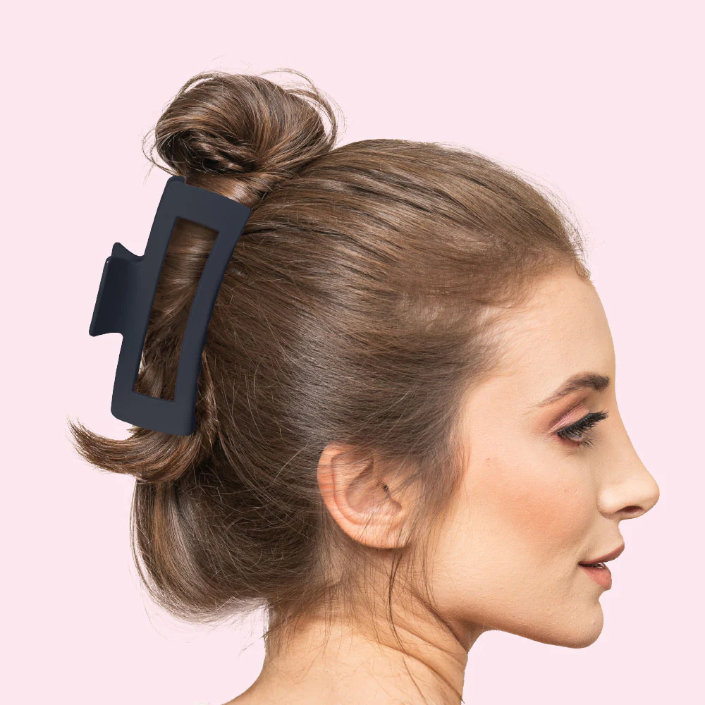 Red by Kiss – Matte Open Cut Claw Clip - Image 2