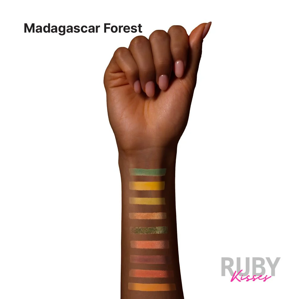 Ruby Kisses 2-in-1 Makeup Palette โ For Eyes & Face - Image 10